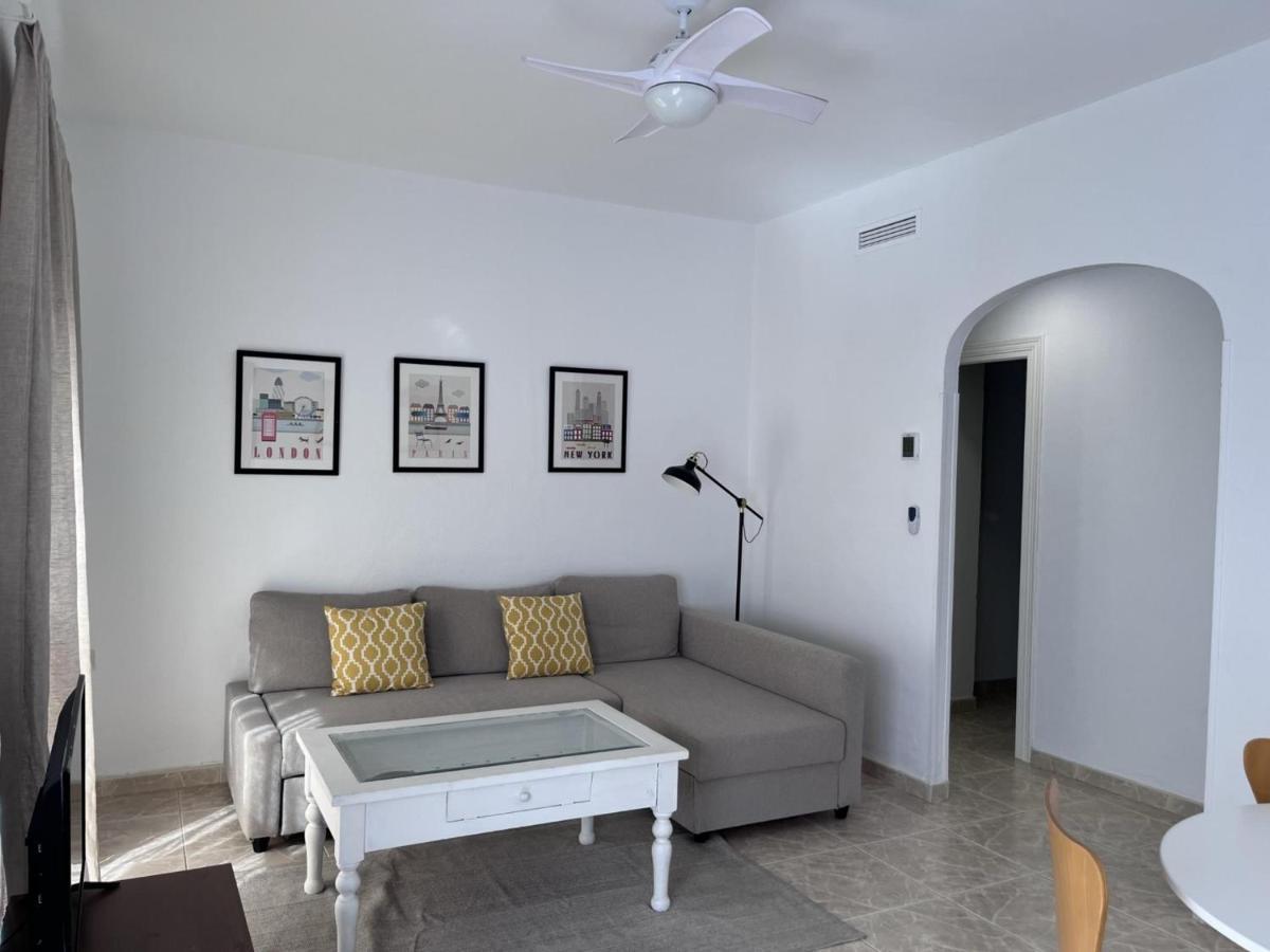 Seaty Center By Gms Apartamentos Fuengirola Kültér fotó