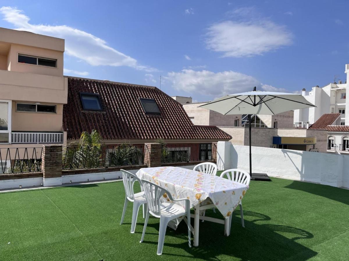 Seaty Center By Gms Apartamentos Fuengirola Kültér fotó